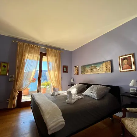 Rose On The Apartman