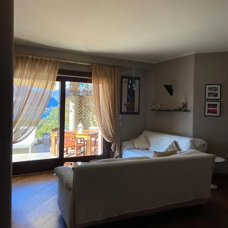 Rose On The Apartman Verbania